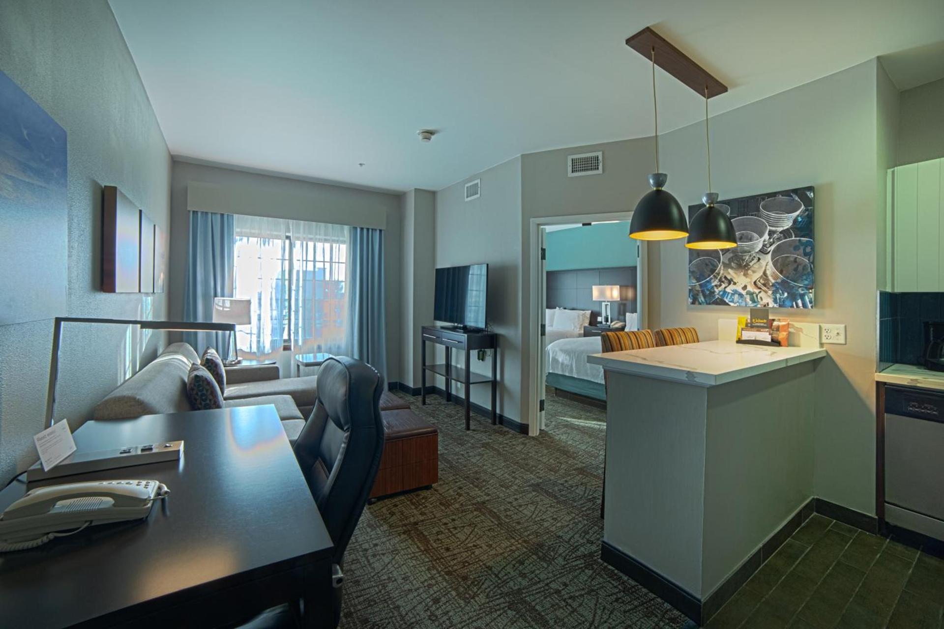 Staybridge Suites Houston-NASA Clear Lake by IHG photo 9