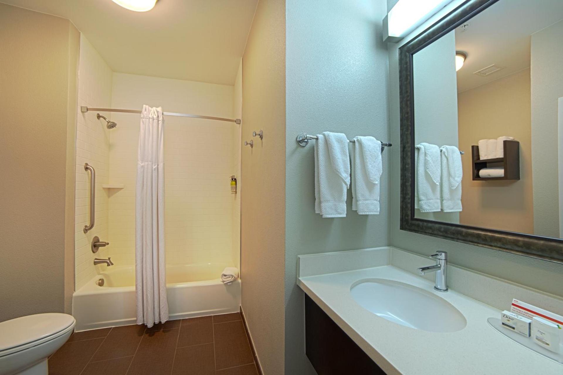 Staybridge Suites Houston-NASA Clear Lake by IHG photo 16
