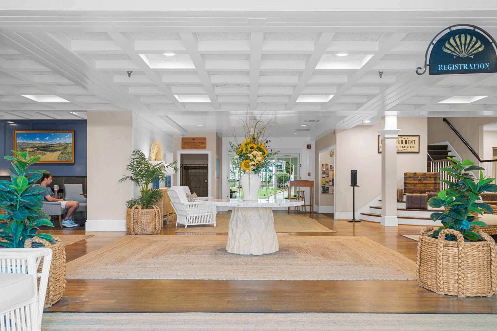 Nantucket Inn photo 20