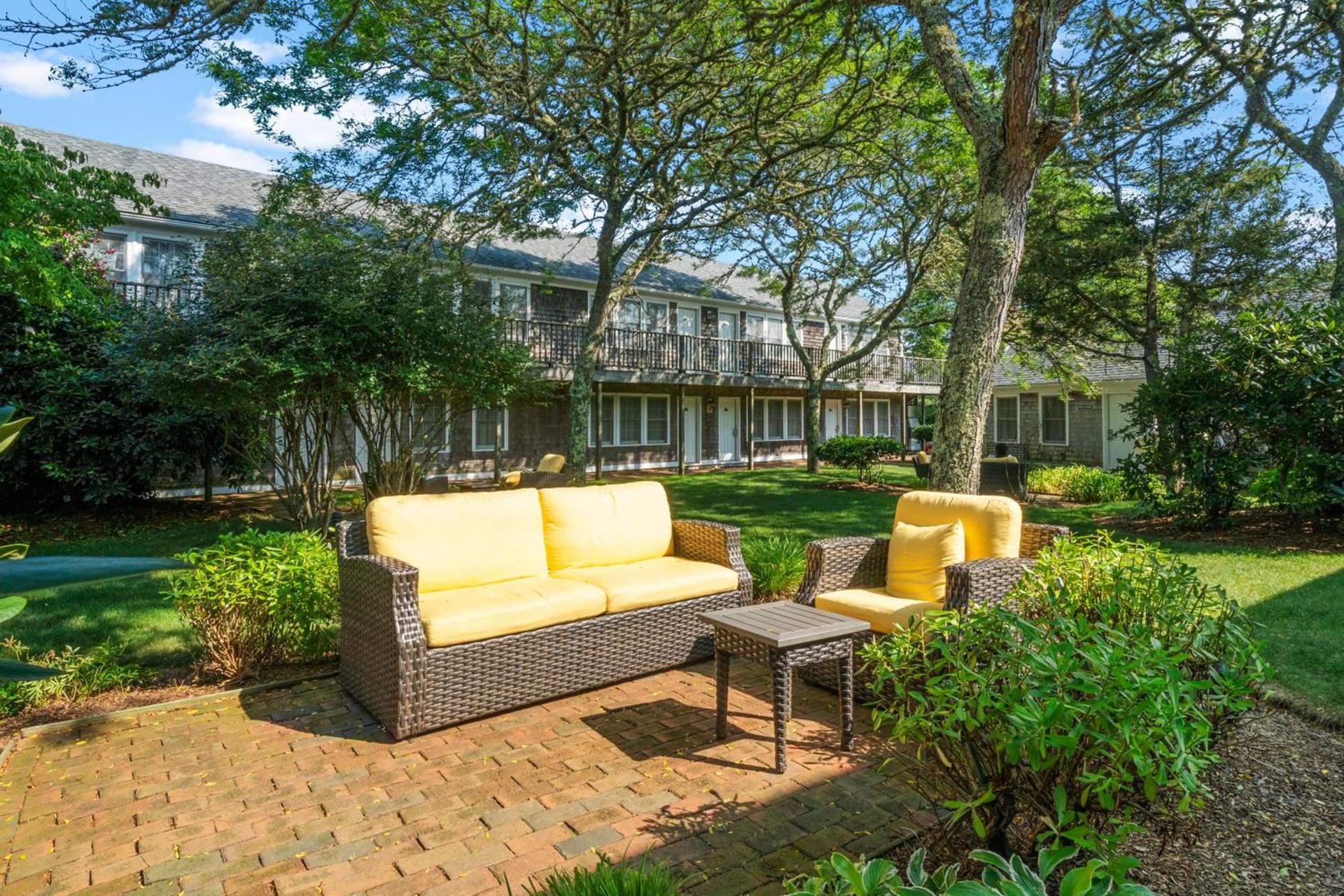 Nantucket Inn photo 40