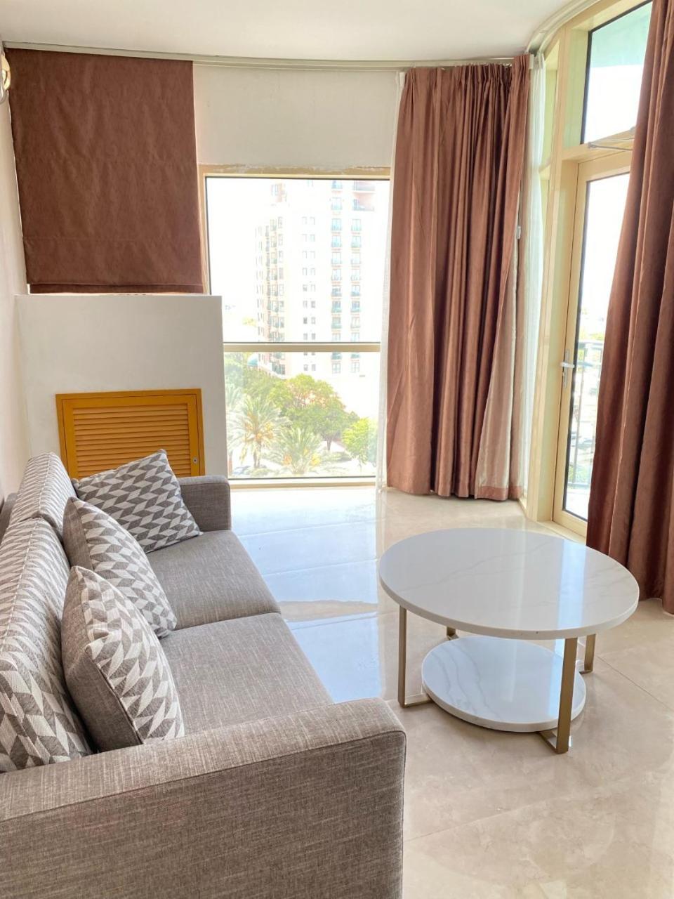 Galaxy Hotel Downtown photo 9