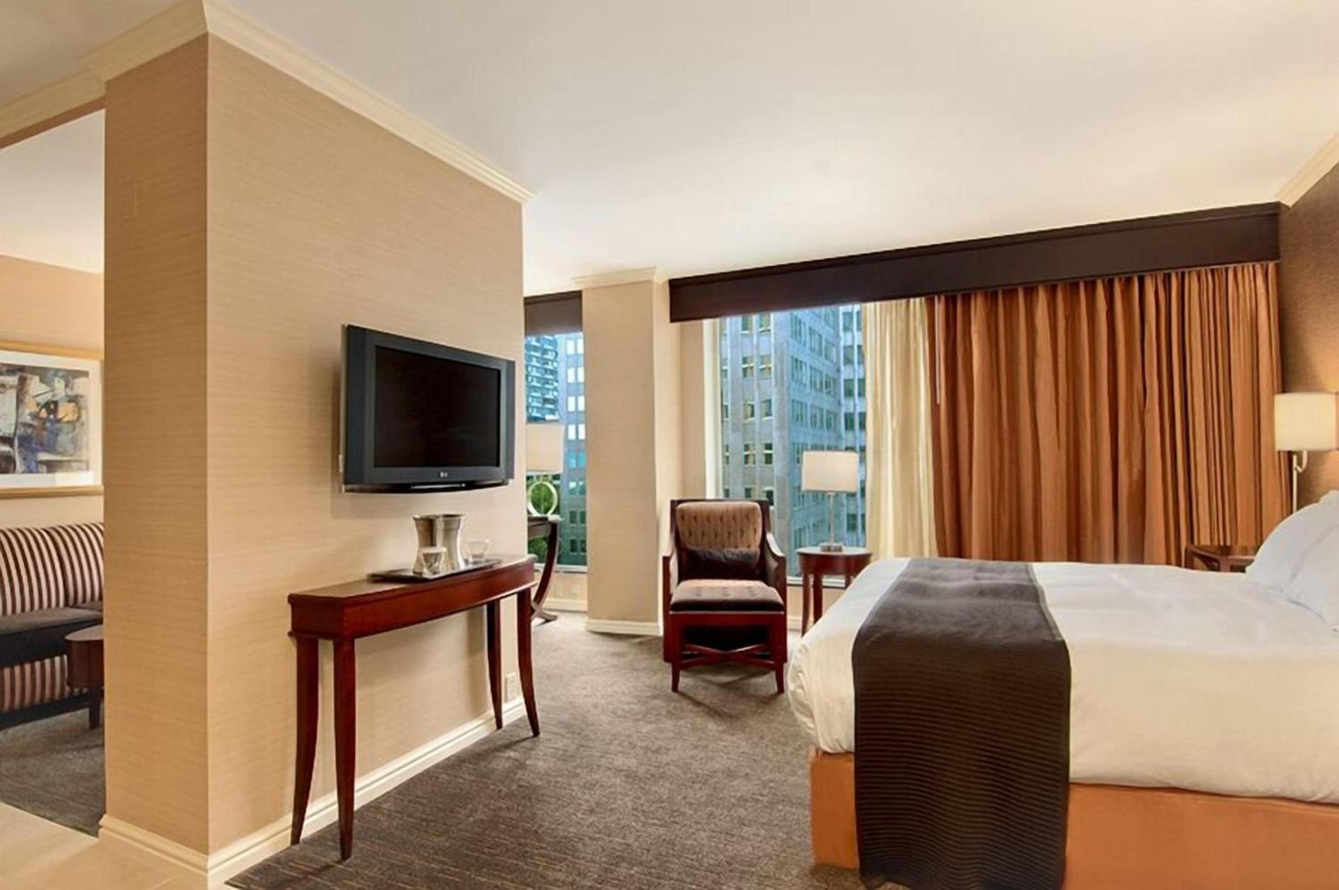 Wyndham Grand Pittsburgh photo 86