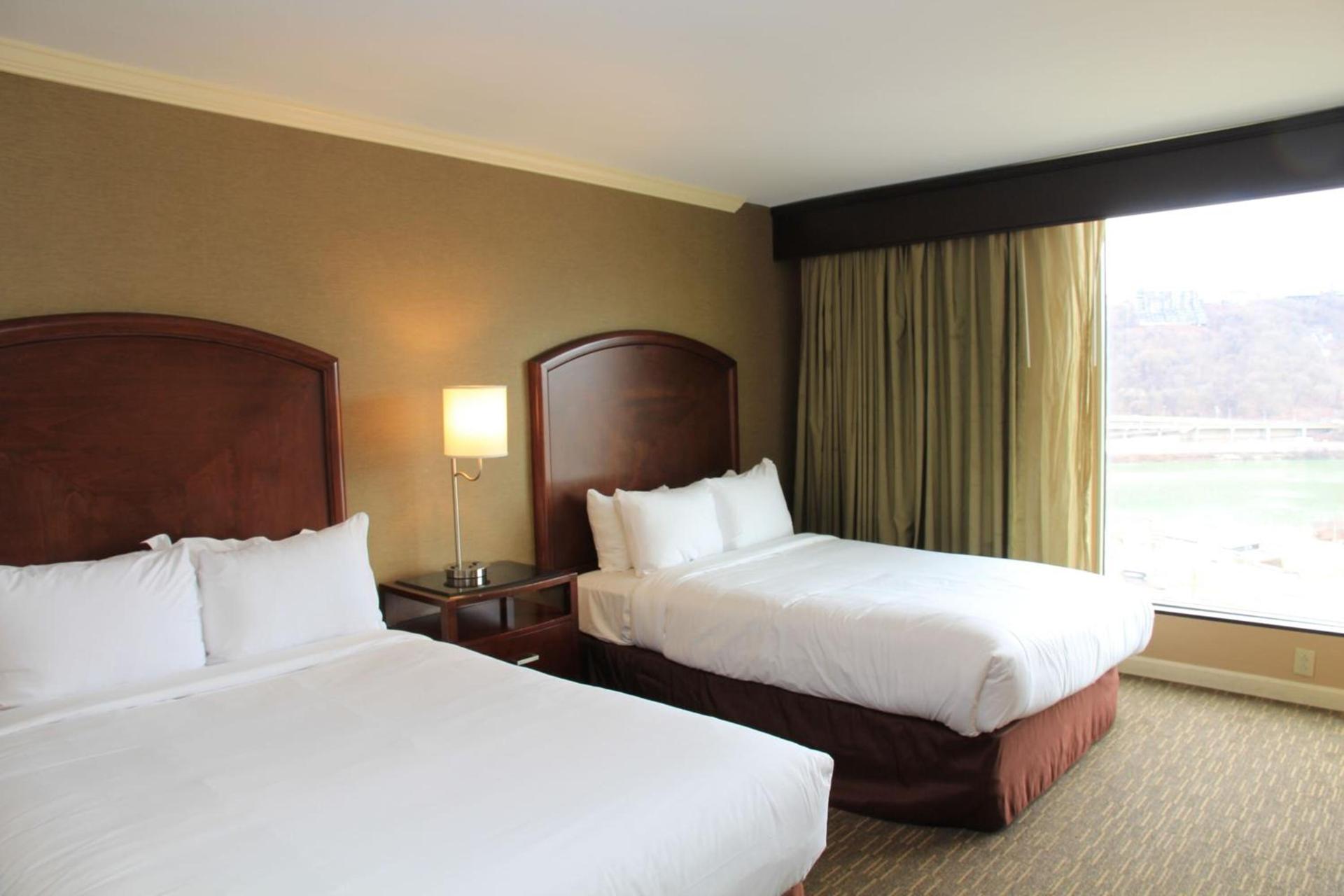 Wyndham Grand Pittsburgh photo 88