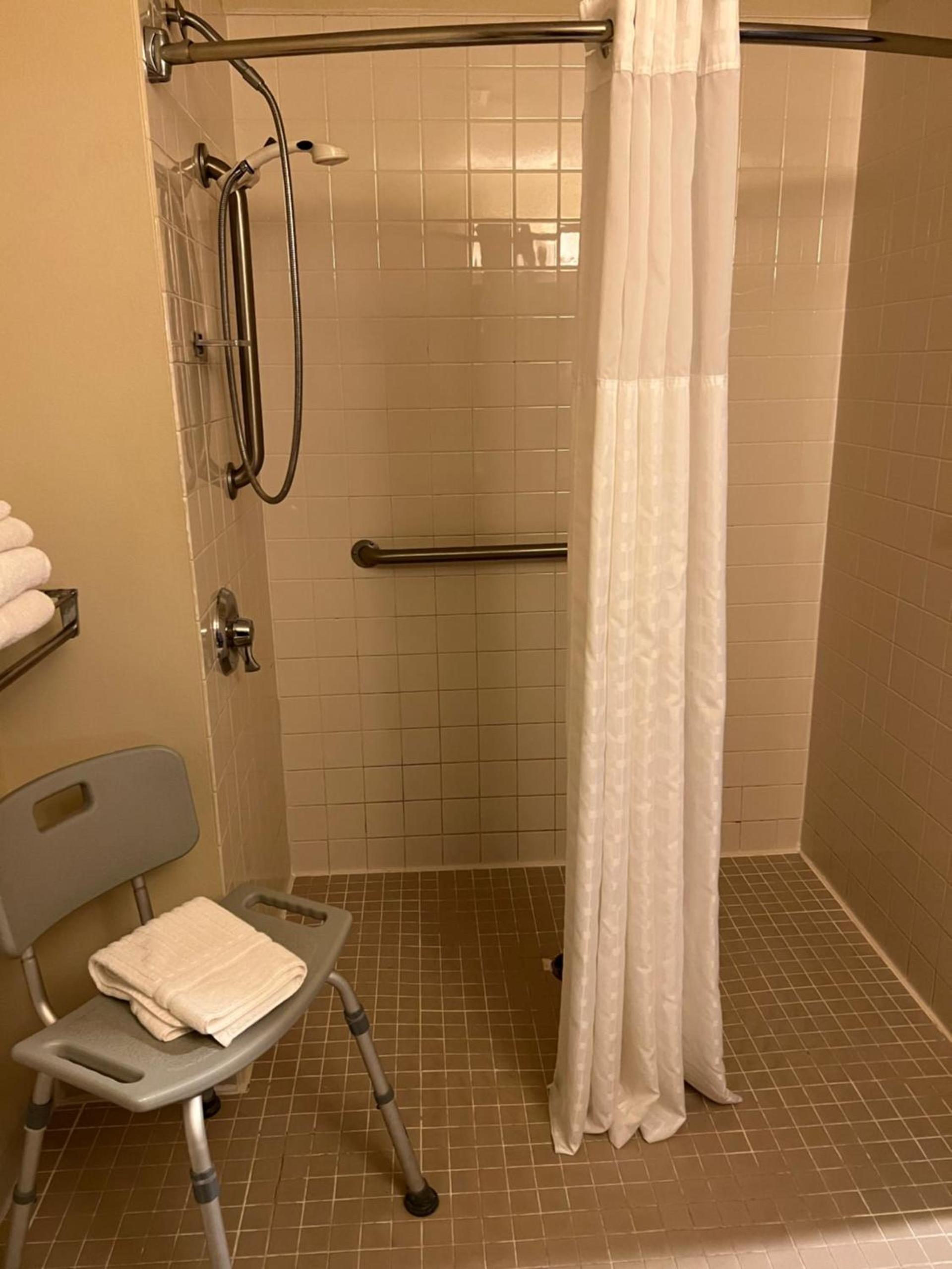 Comfort Inn Colville photo 61