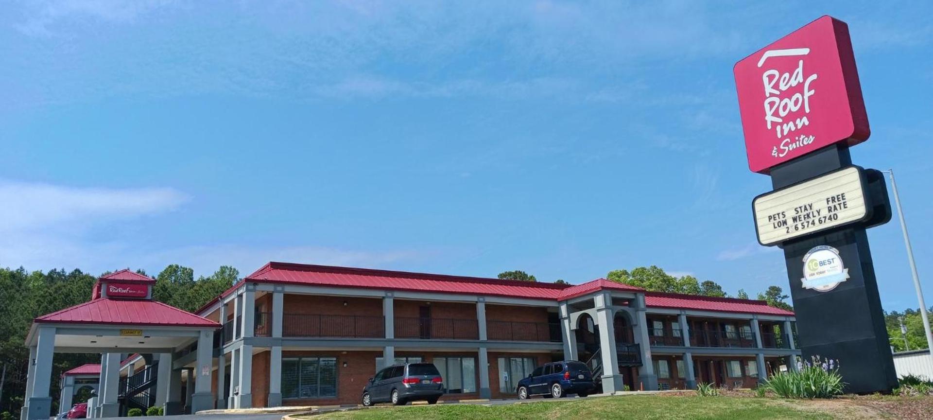 Red Roof Inn & Suites Scottsboro photo 2