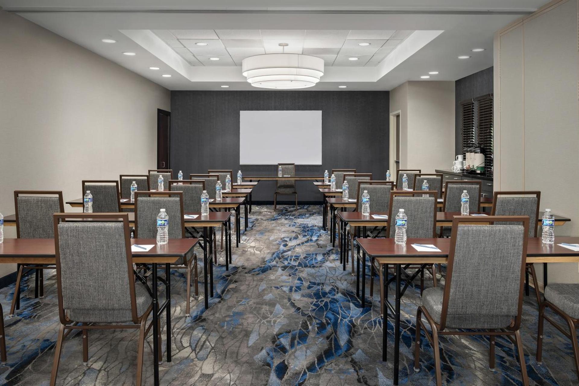 Fairfield by Marriott Tacoma Puyallup photo 5