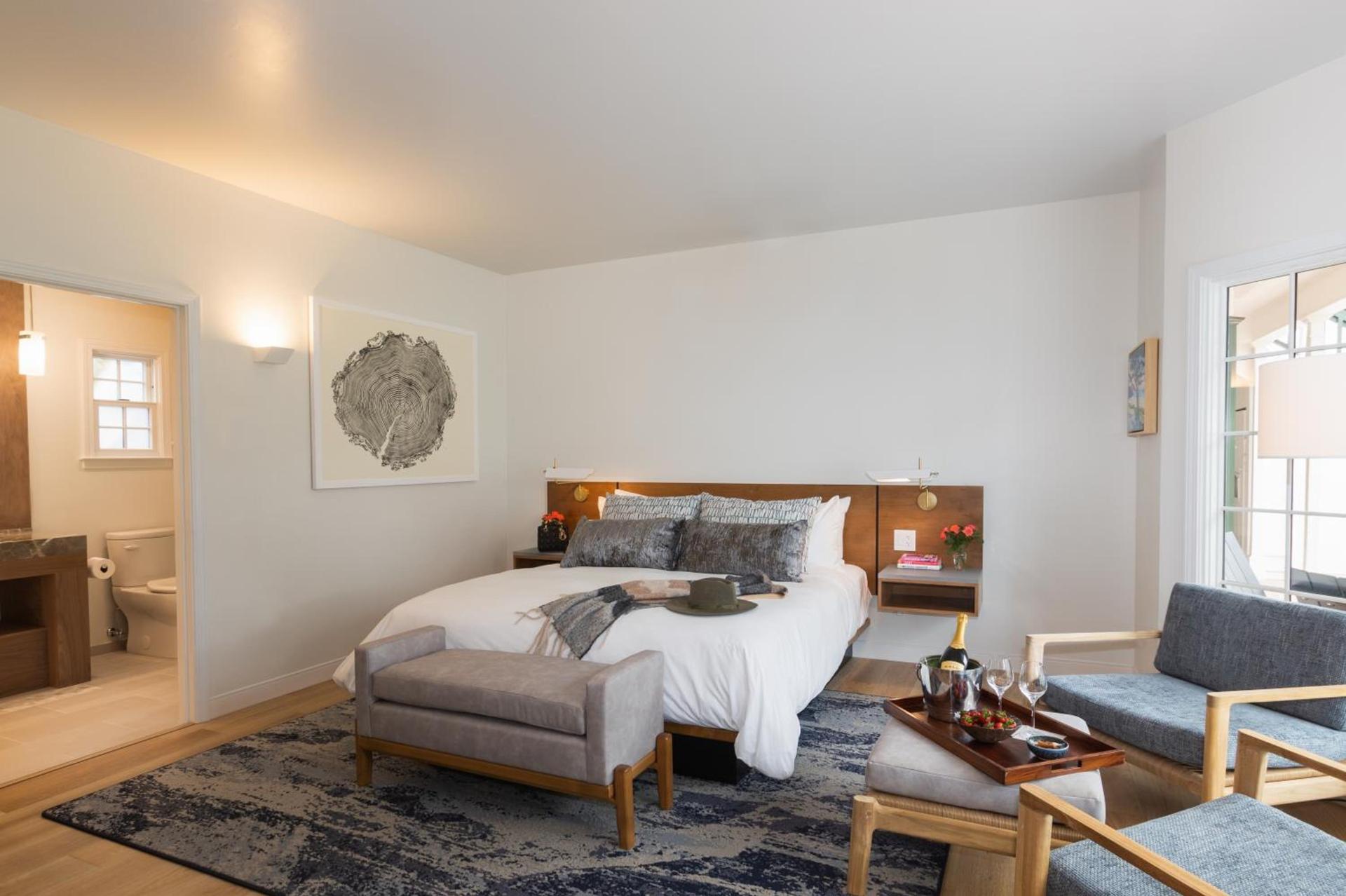 Carmel Beach Hotel photo 2