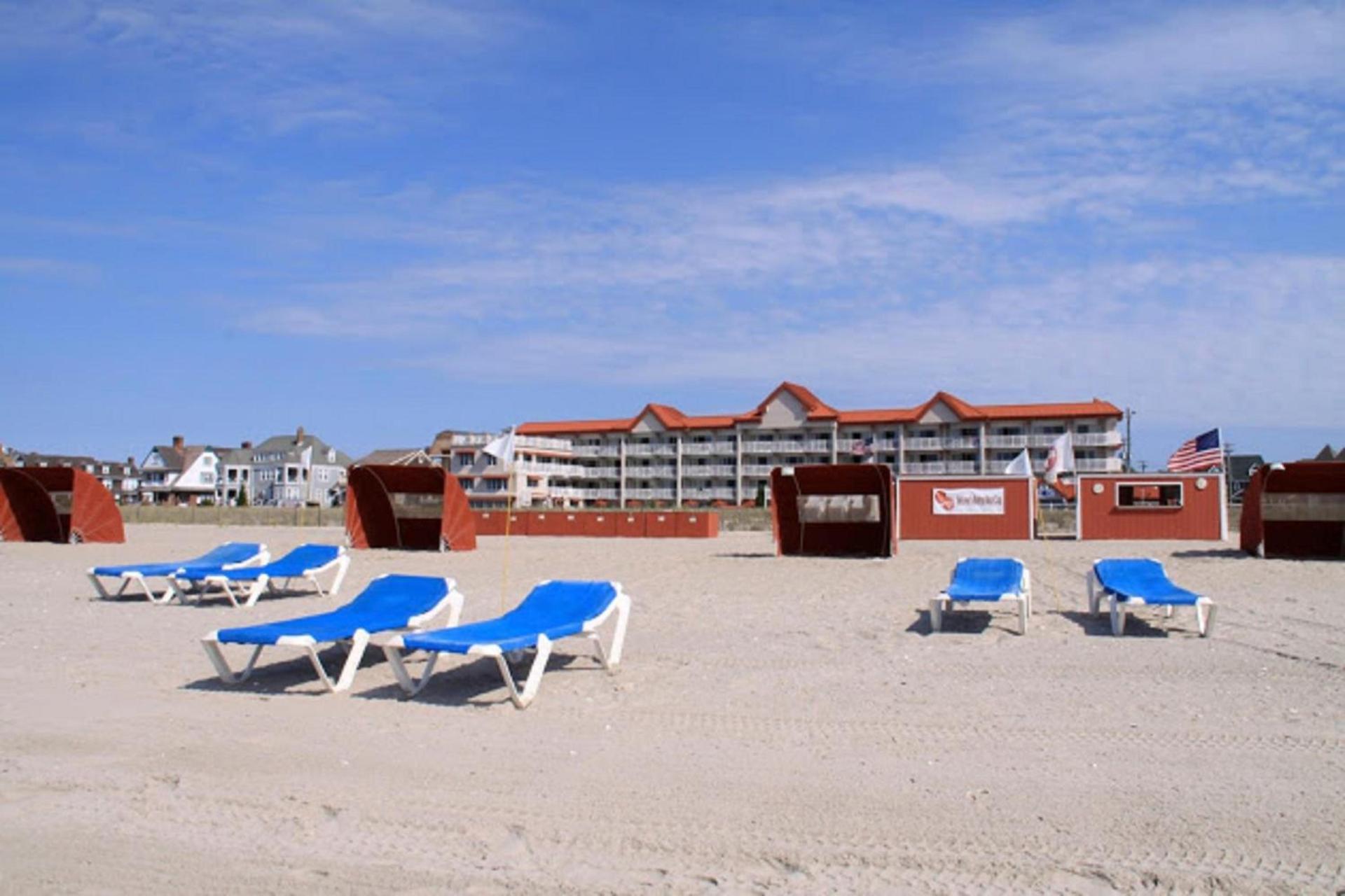 Montreal Beach Resort photo 38