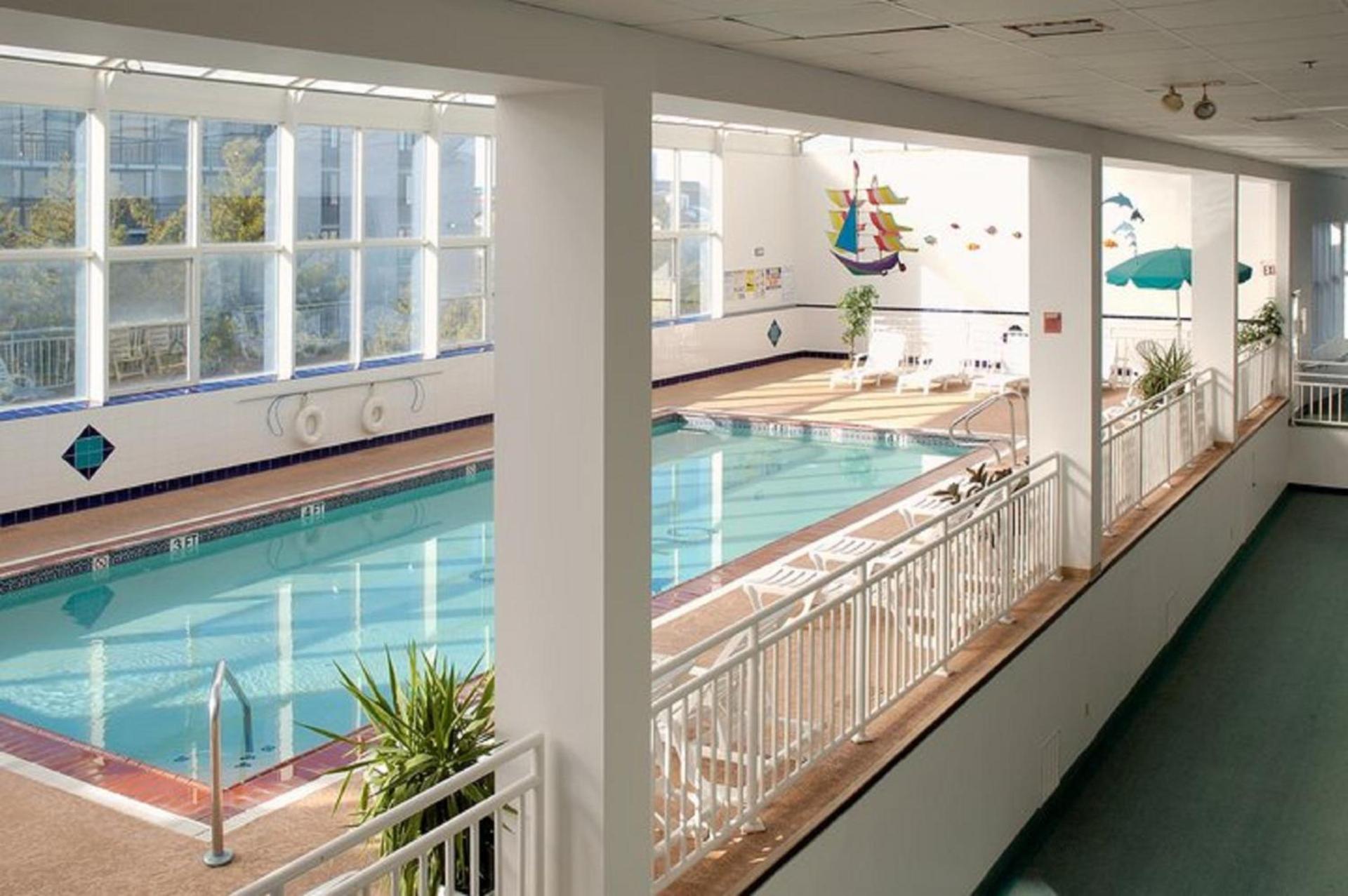 Watson's Regency Suites photo 11