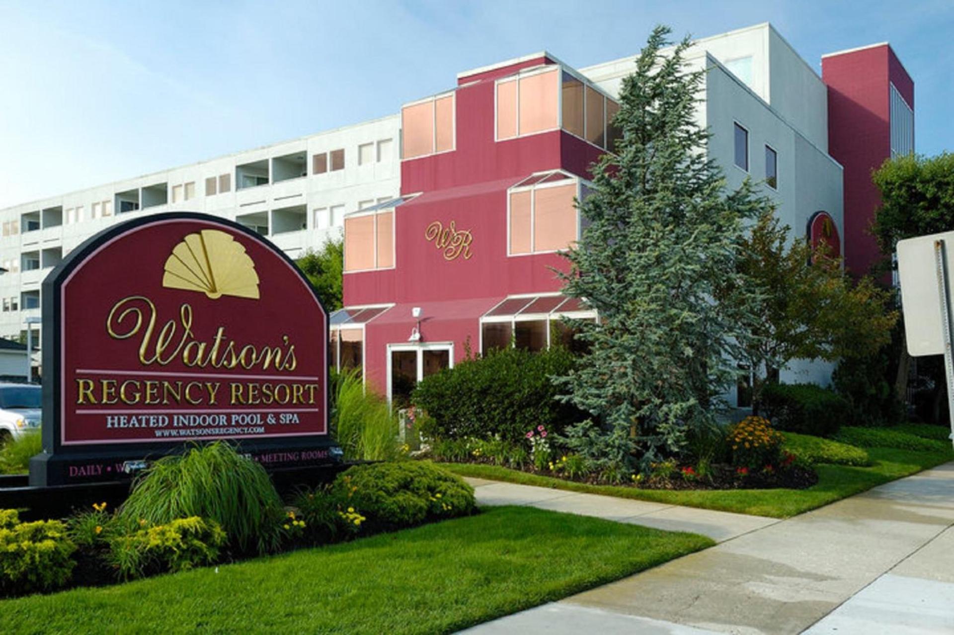 Watson's Regency Suites photo 14