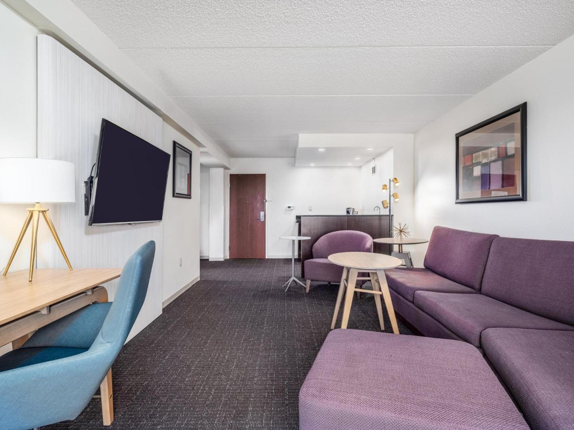 Crowne Plaza Milwaukee Airport by IHG photo 84