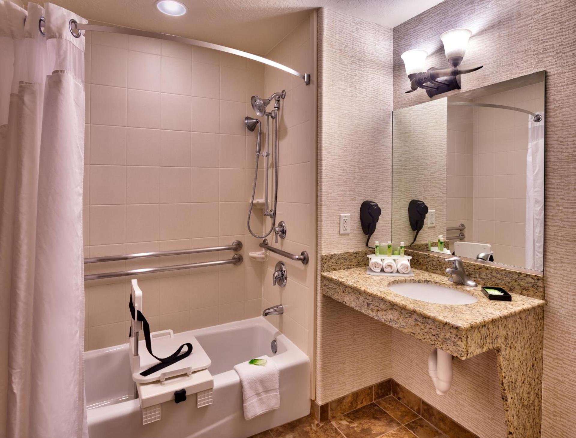 Holiday Inn Express & Suites Kanab by IHG photo 8