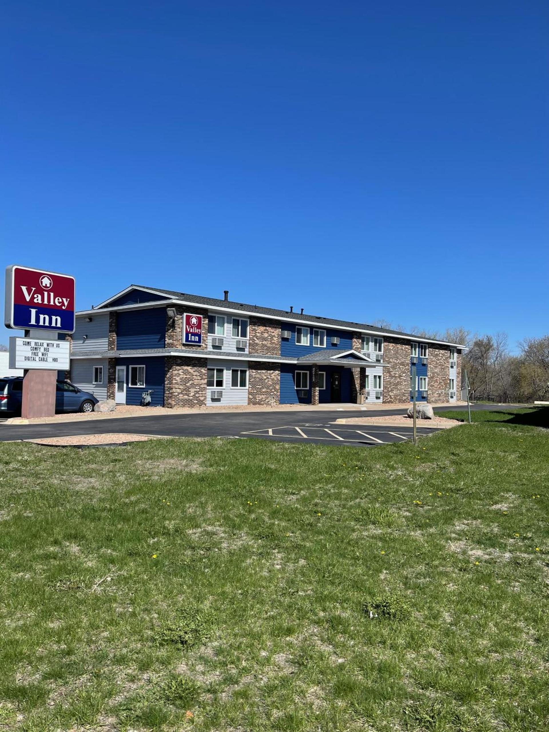 Valley Inn Shakopee photo 1