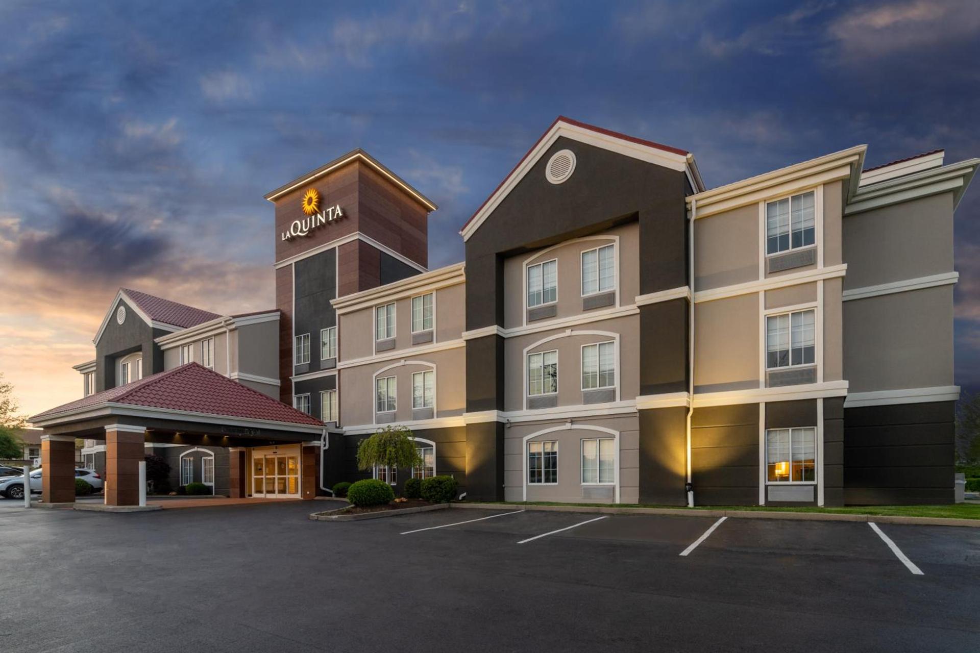 La Quinta by Wyndham Lexington South / Hamburg — hotel in Lexington