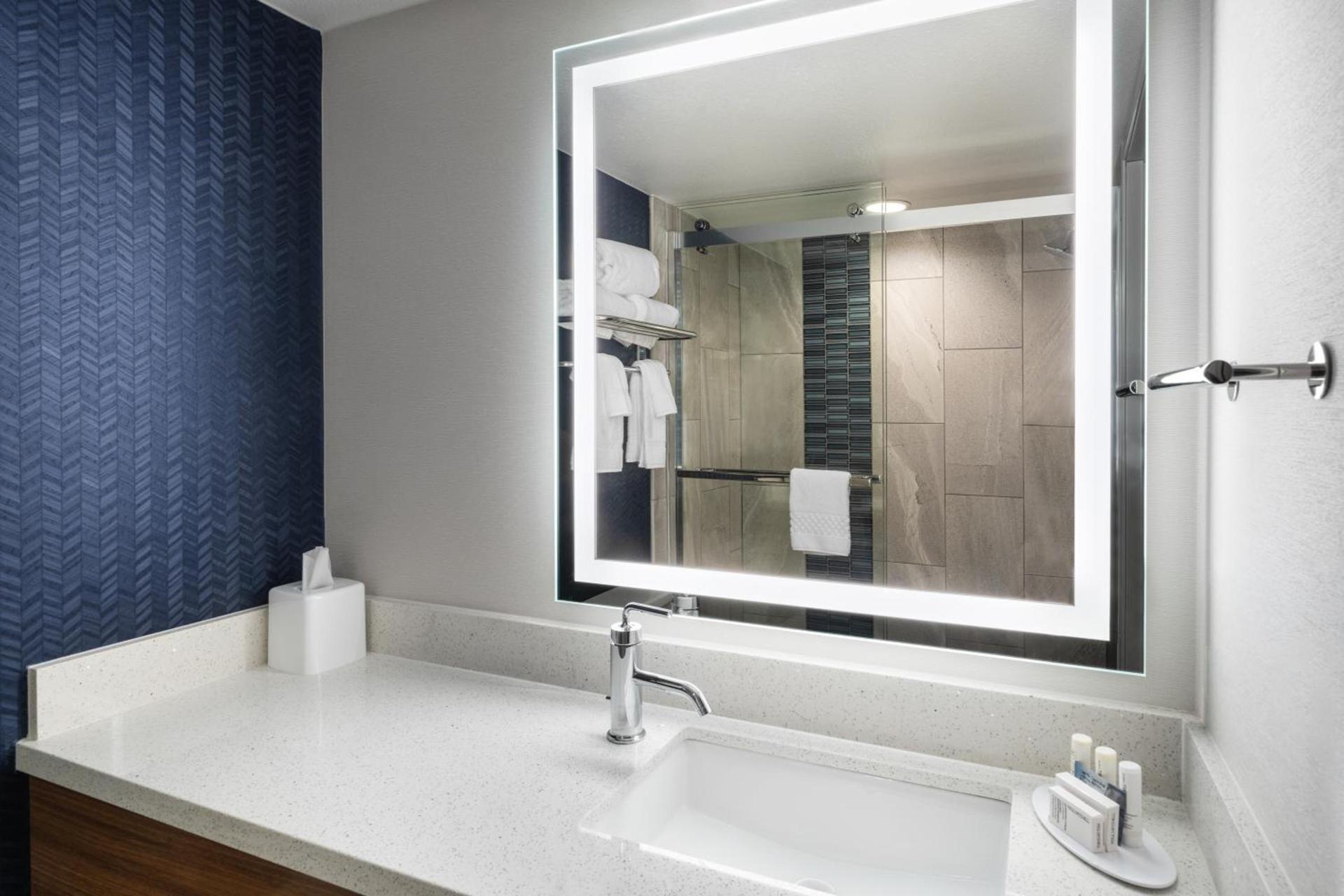Fairfield Inn & Suites Boulder photo 3