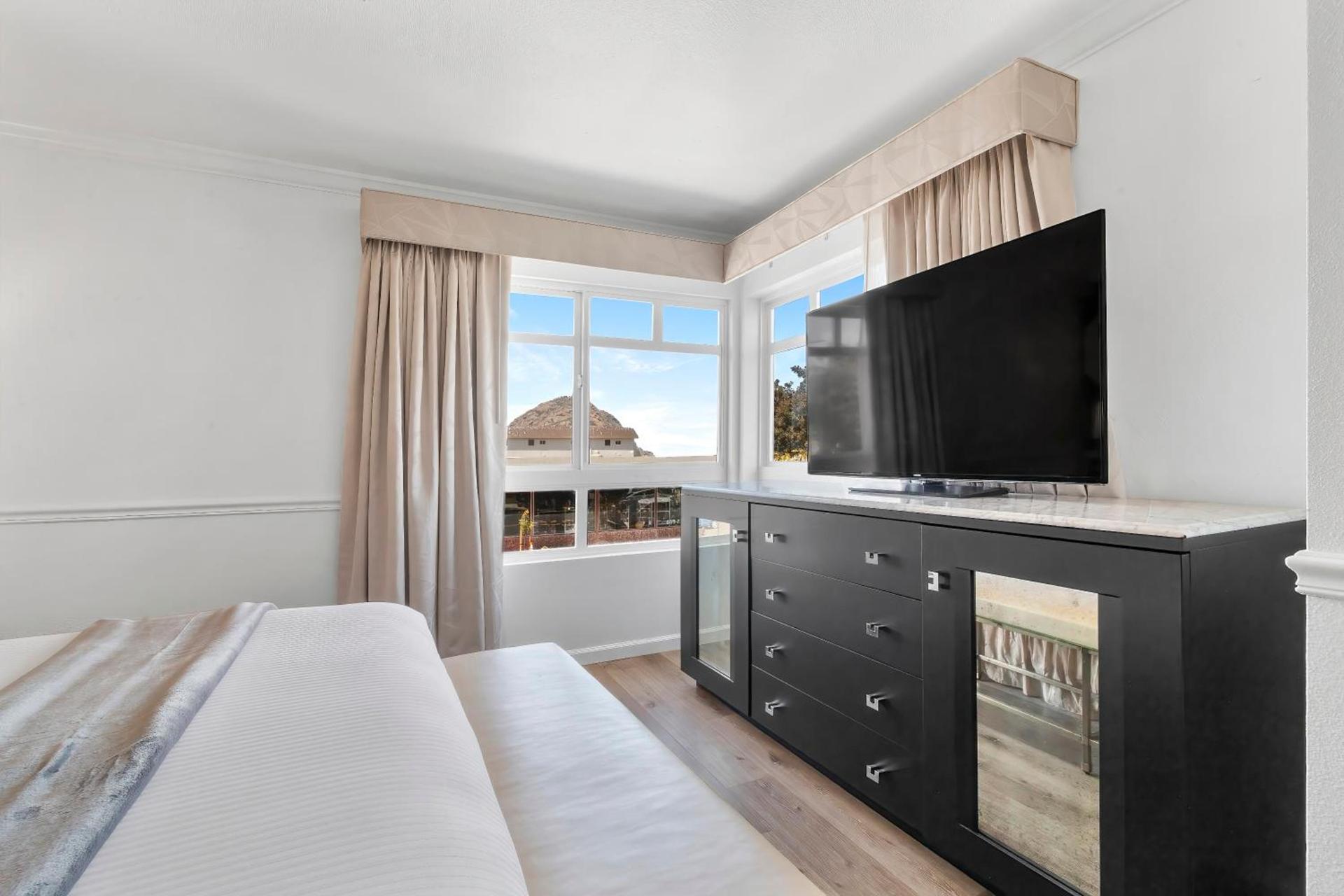 Ascot Suites Morro Bay photo 35