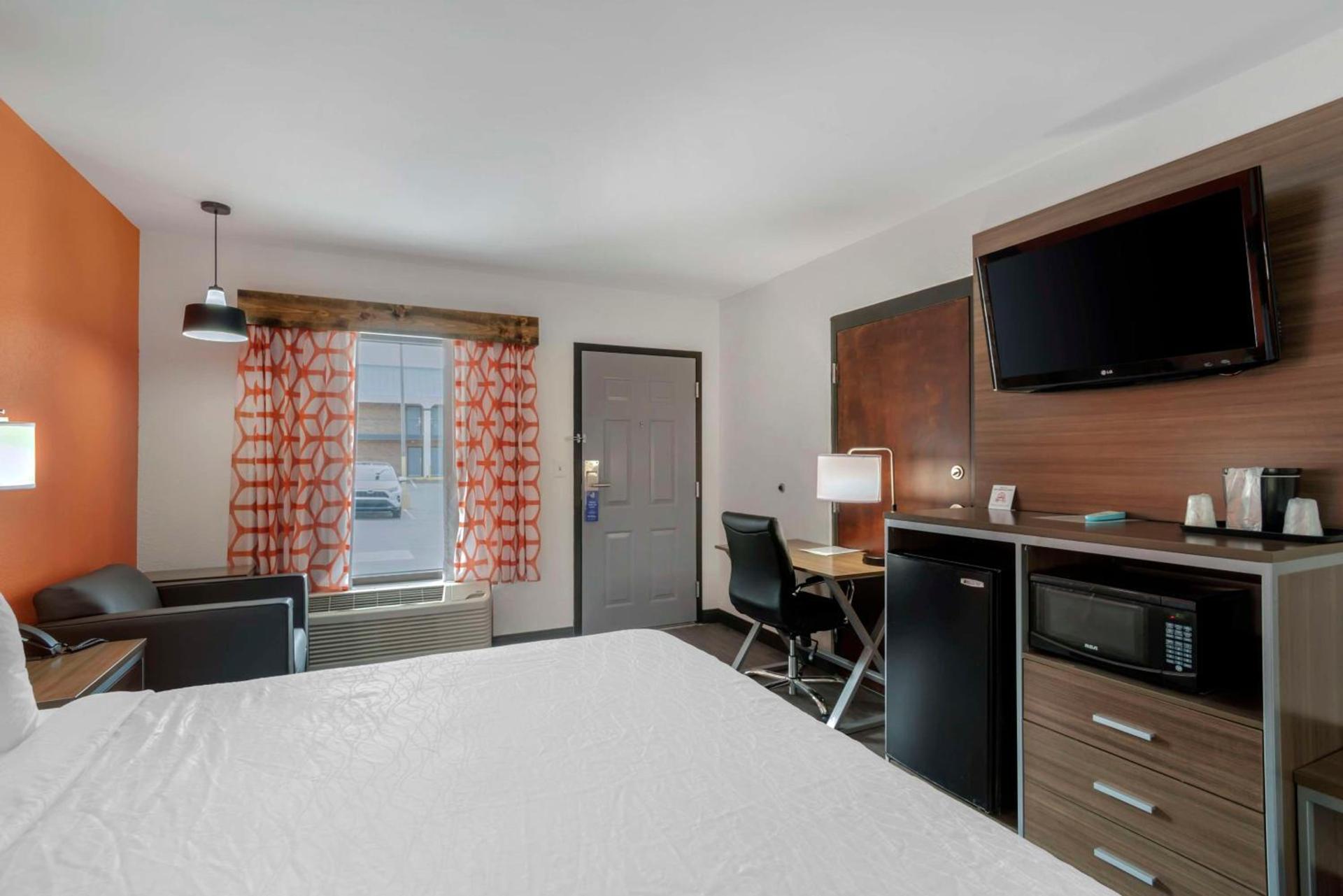 Best Western Statesville Inn photo 28