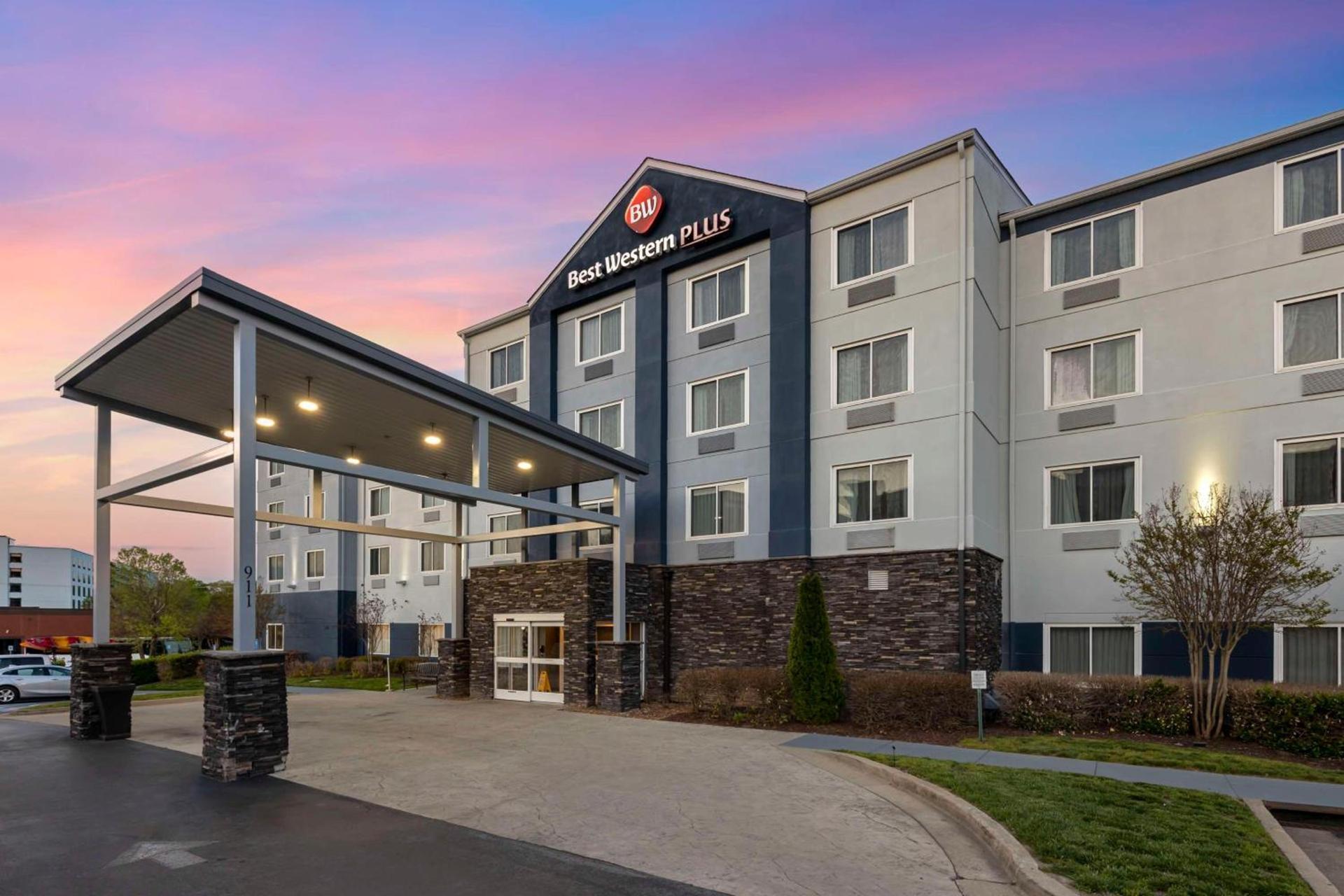 Best Western Plus Nashville Airport Hotel - BNA photo 1