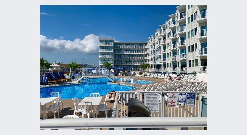 El Coronado Resort photo 2