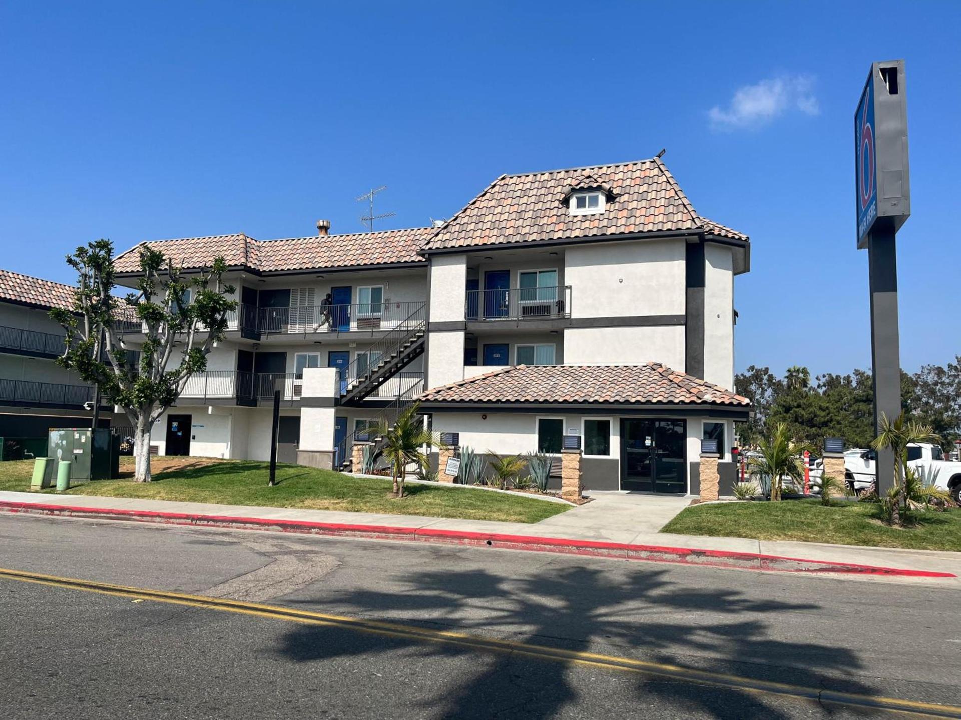 Suites Escondido CA photo 26