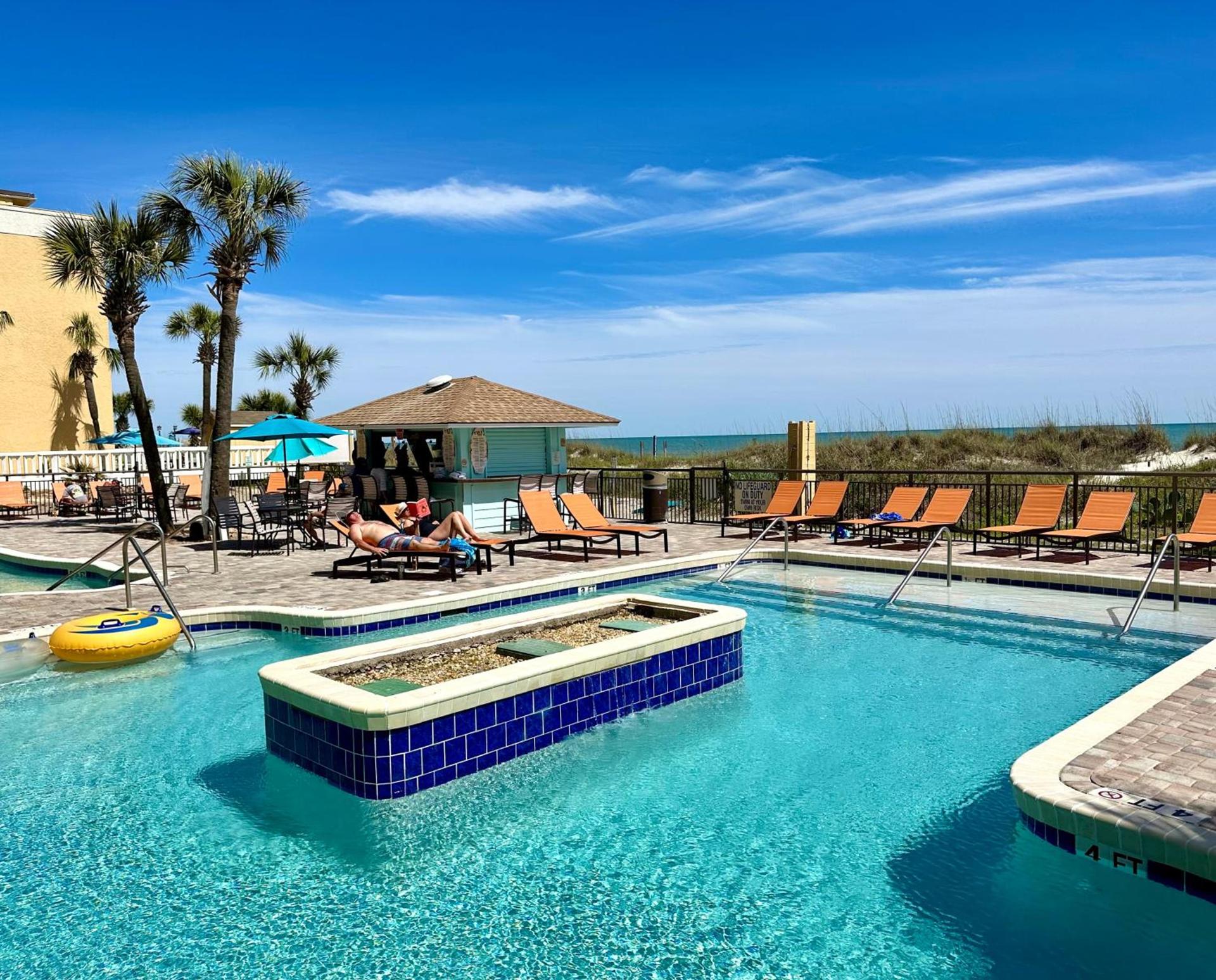 Best Western Ocean Sands Beach Resort photo 71