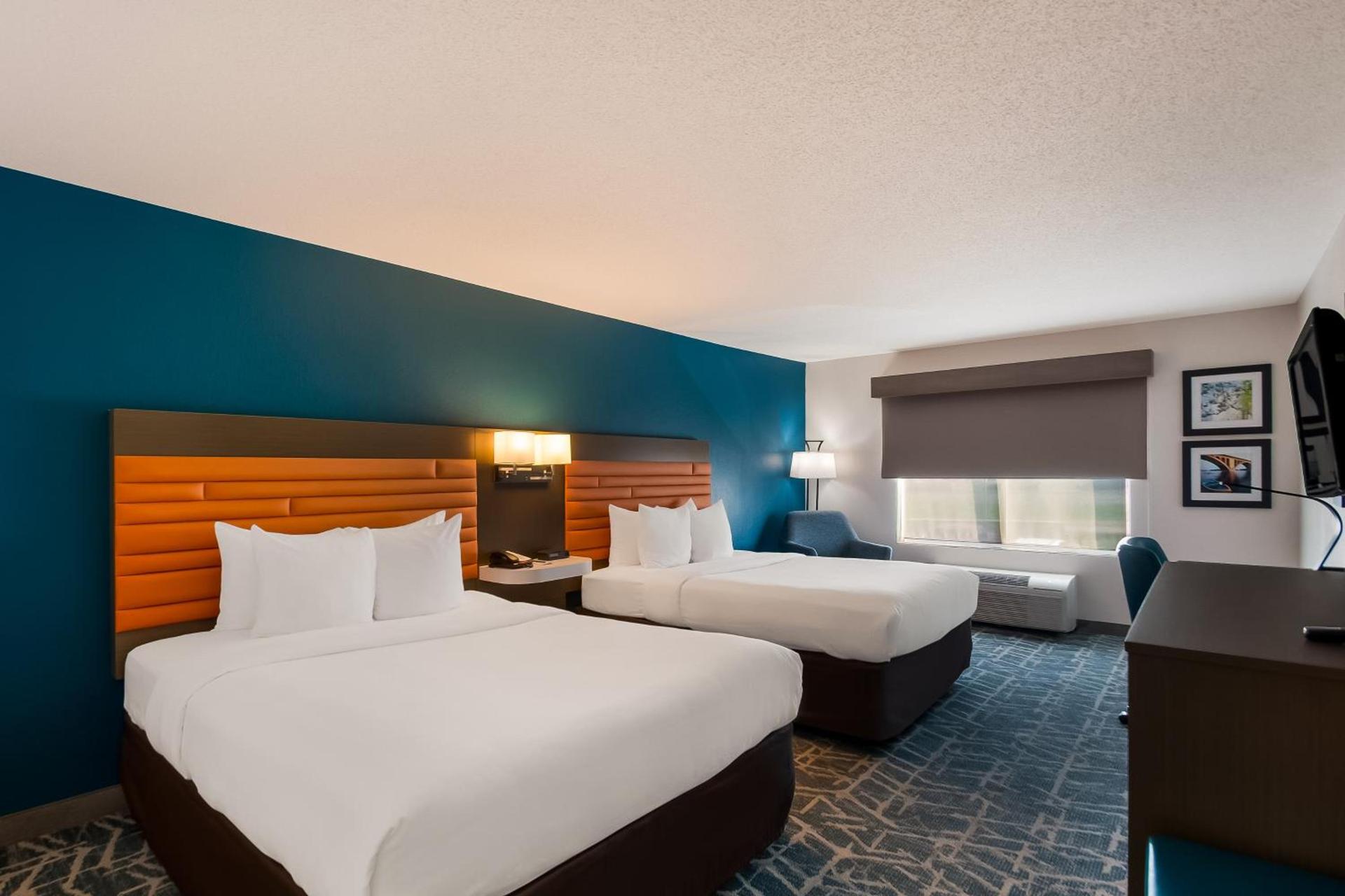 Comfort Inn Falls Church - Tysons Corner photo 5