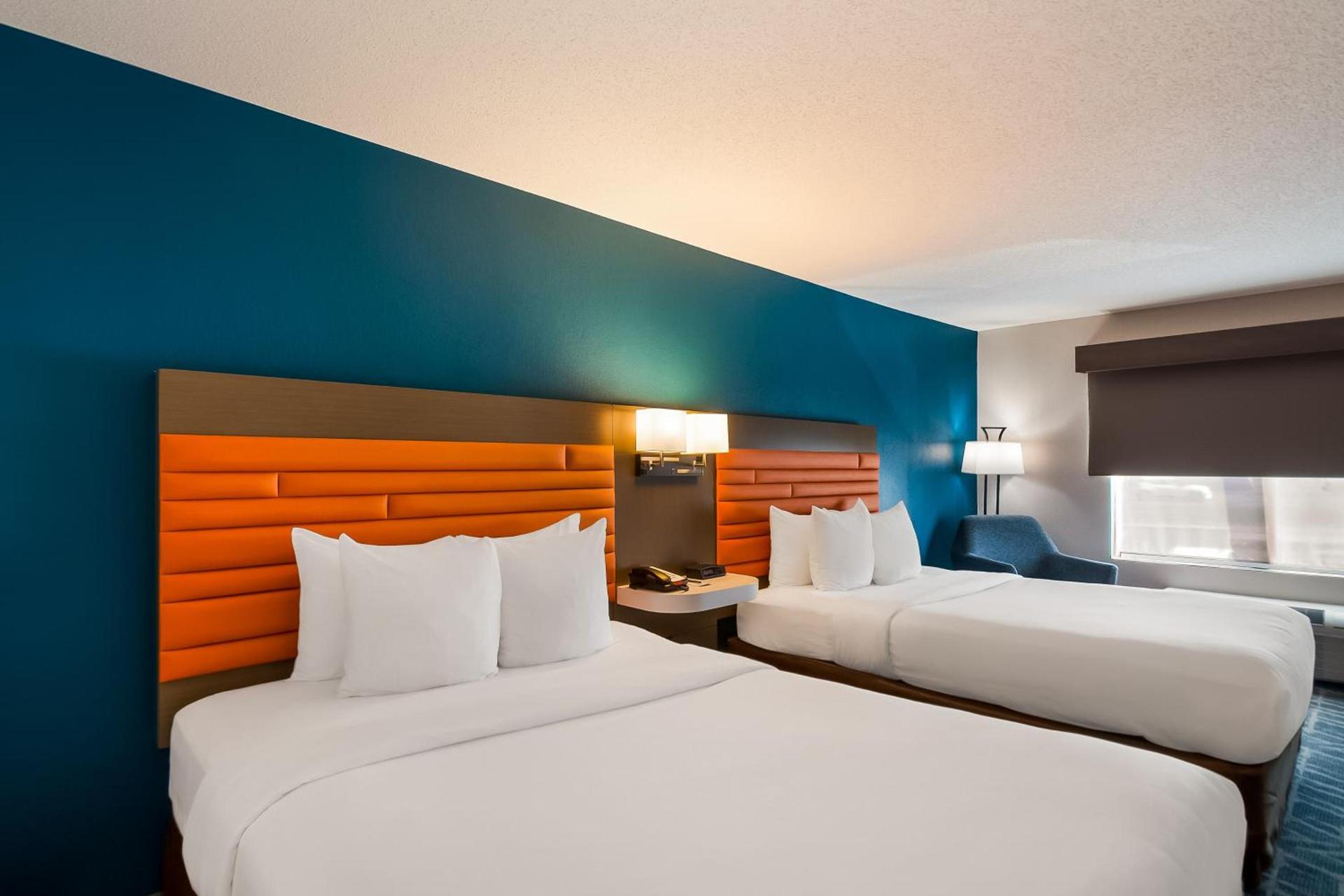 Comfort Inn Falls Church - Tysons Corner photo 3