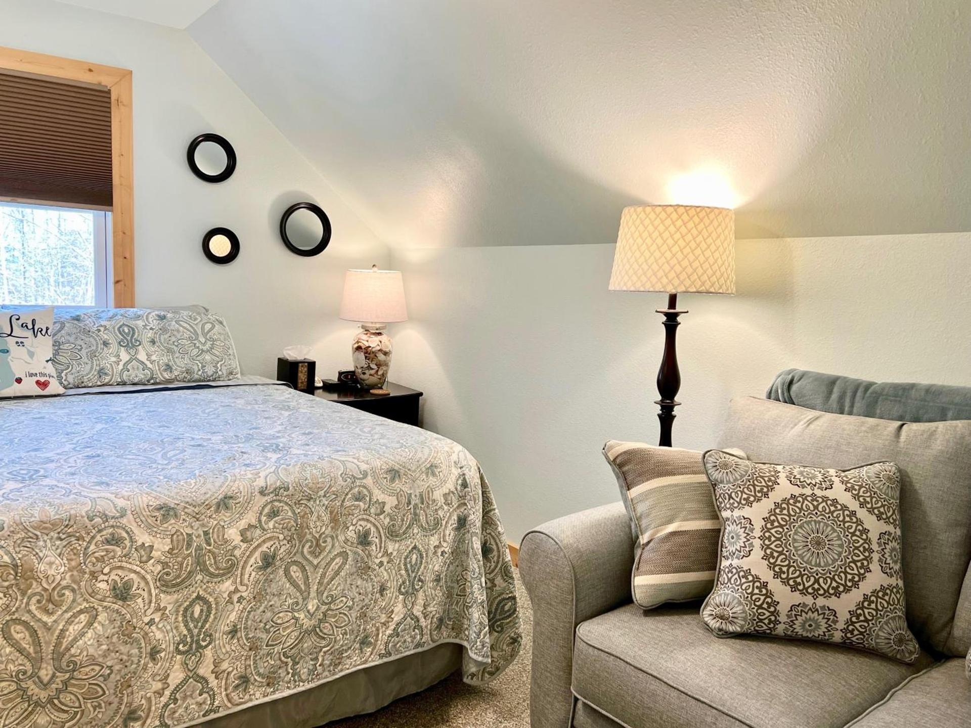 The Torch Lake Bed and Breakfast photo 25