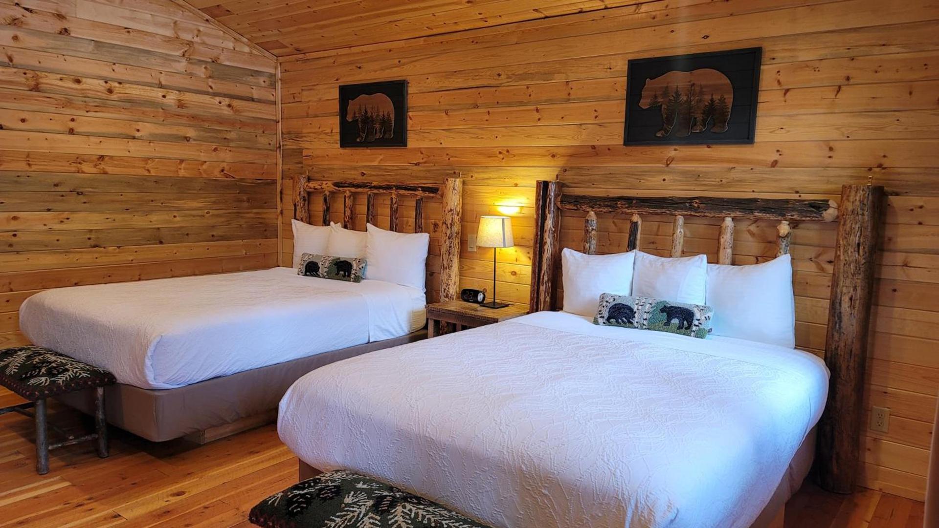 Riverfront Motel & Cabins photo 13