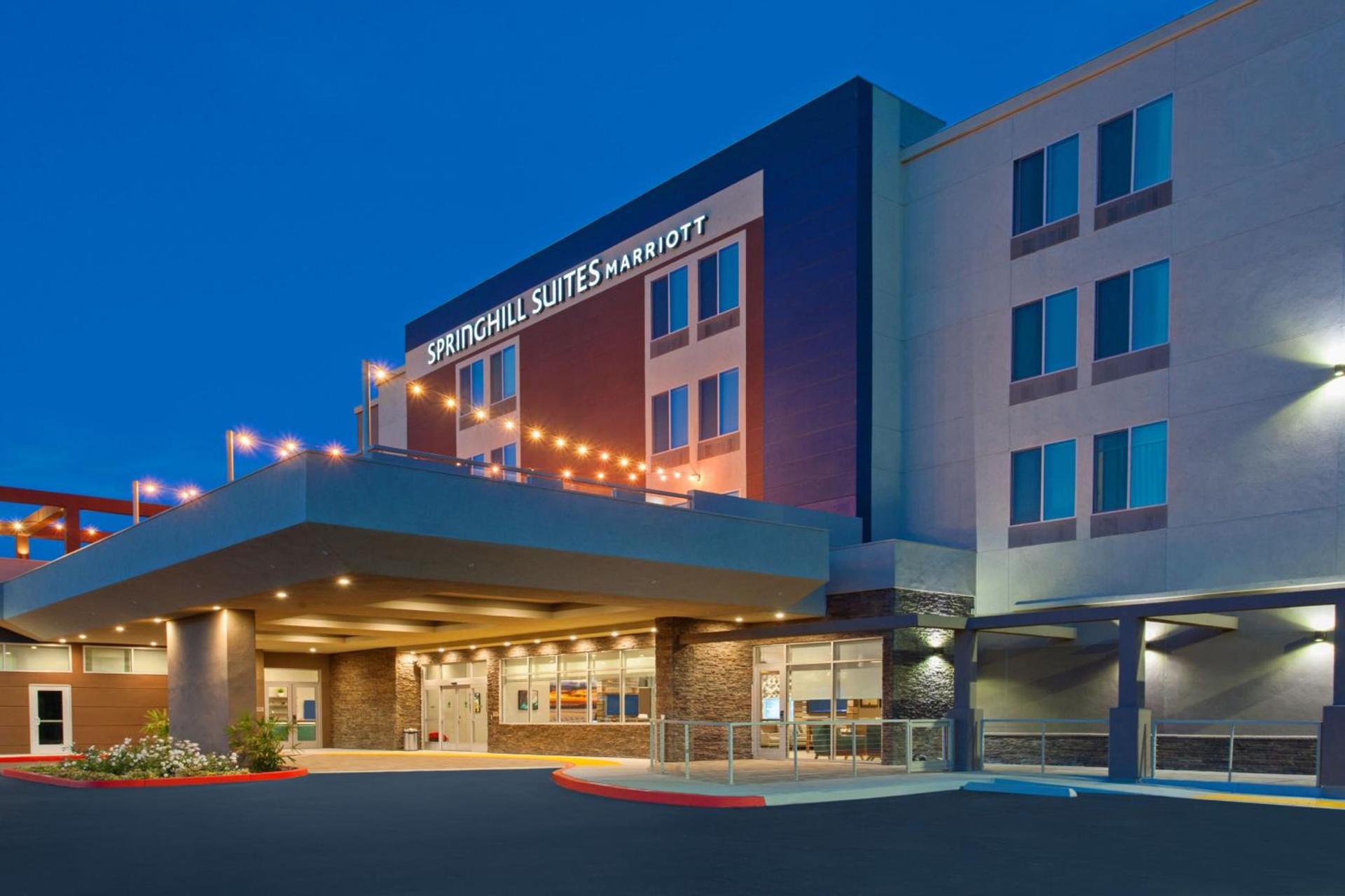 SpringHill Suites by Marriott Huntington Beach Orange County photo 3