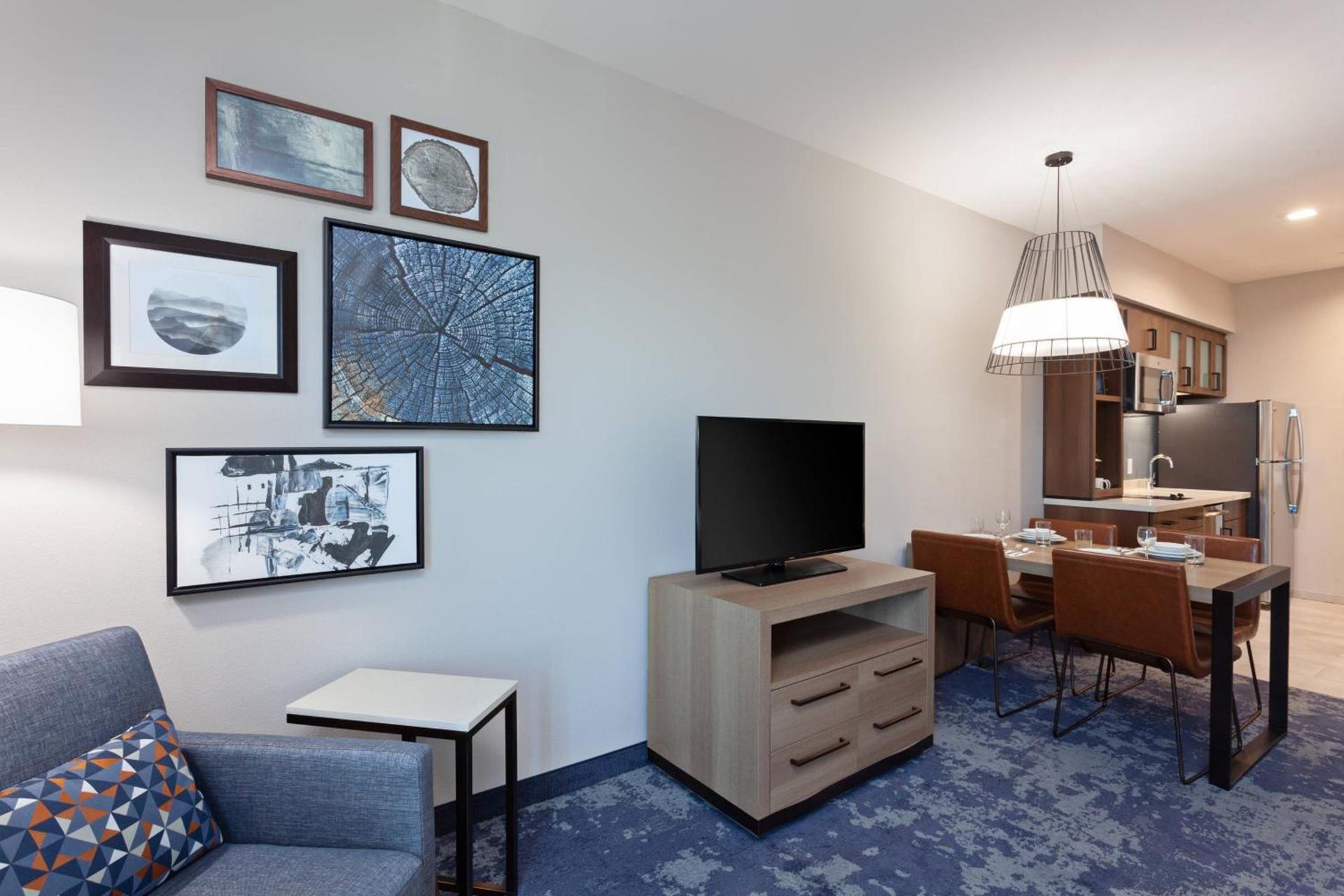 TownePlace Suites by Marriott San Diego Central photo 10