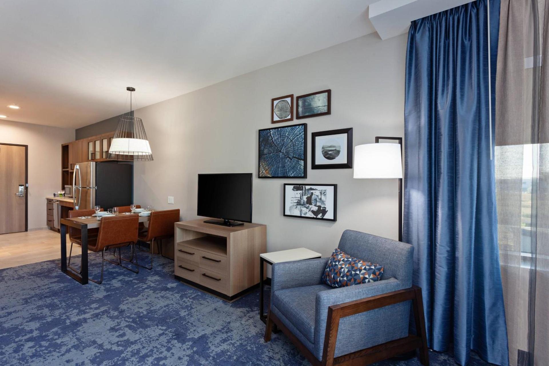 TownePlace Suites by Marriott San Diego Central photo 11