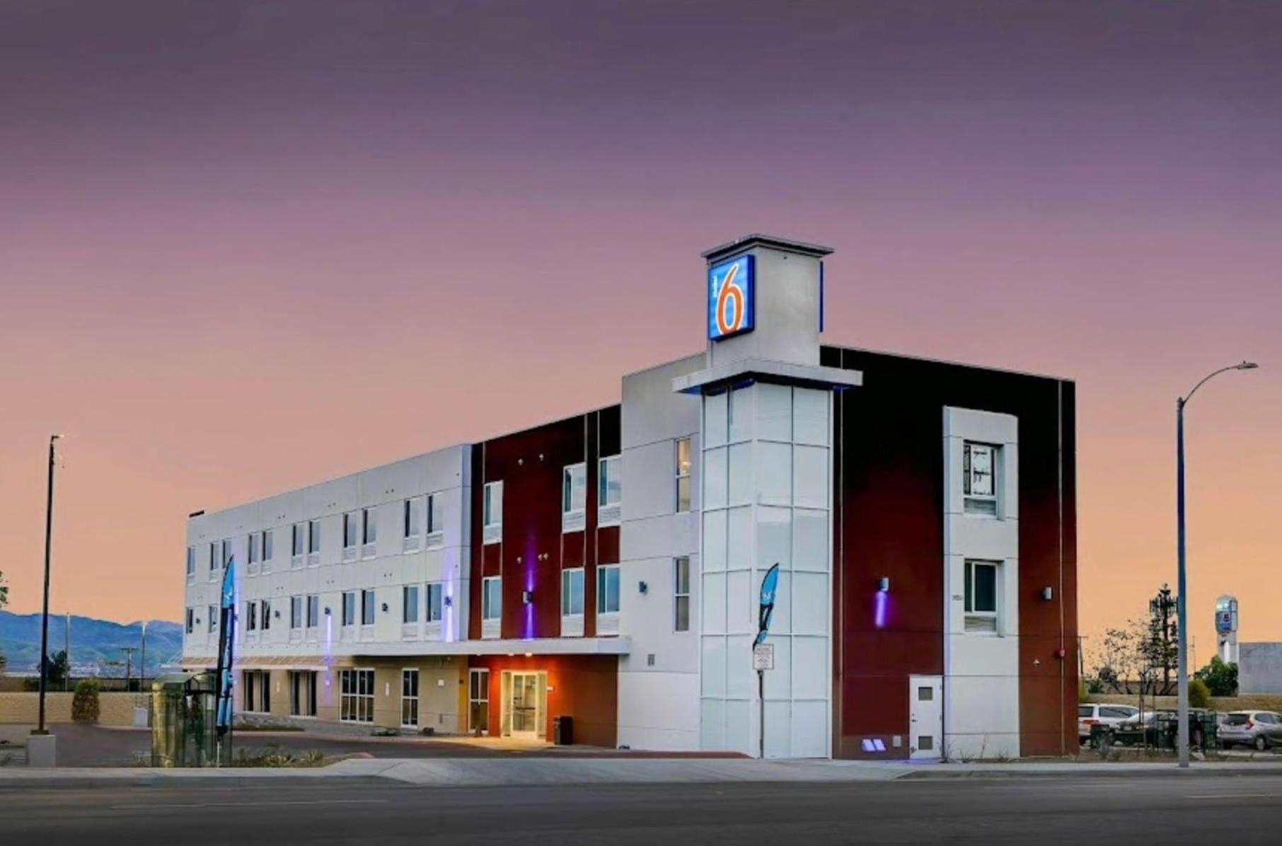 Motel 6 Highland CA San Bernardino East — hotel in Highland