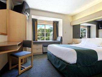 Microtel Inn & Suites by Wyndham Florence/Cincinnati Airpo photo 50