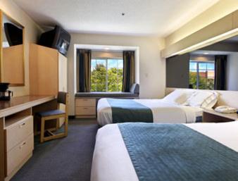 Microtel Inn & Suites by Wyndham Florence/Cincinnati Airpo photo 51