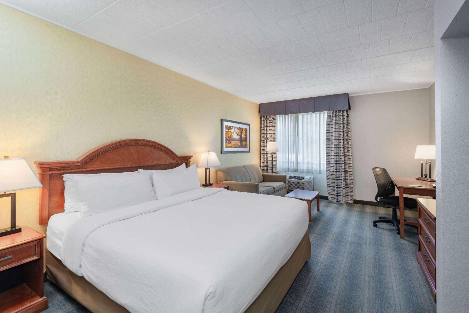 Wyndham Garden York photo 16