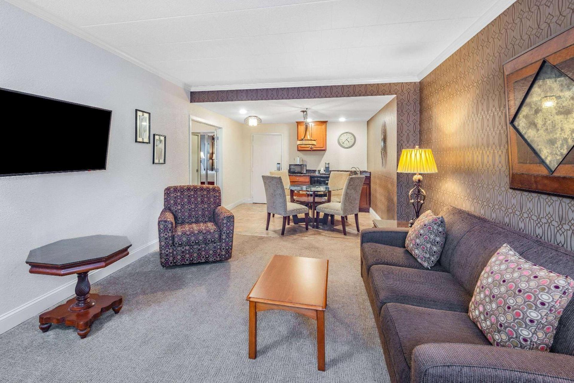 Wyndham Garden York photo 19