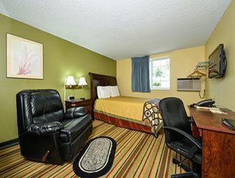 Super 8 by Wyndham Minot Airport photo 11
