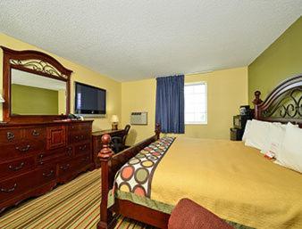 Super 8 by Wyndham Minot Airport photo 12