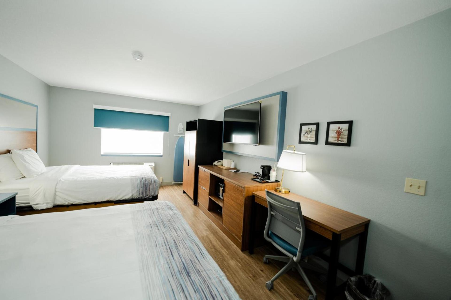 AmericInn by Wyndham Tomahawk photo 44