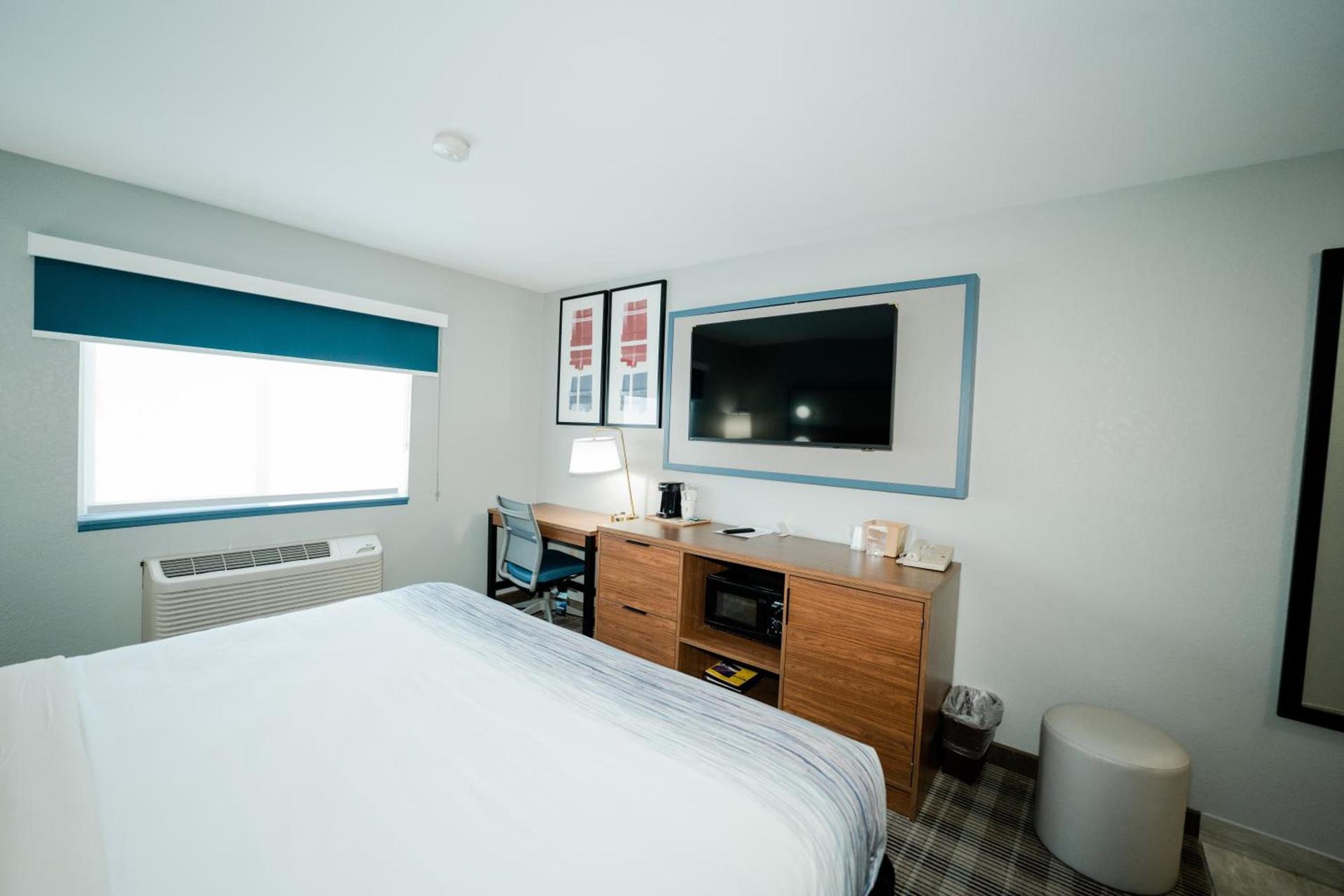 AmericInn by Wyndham Tomahawk photo 50