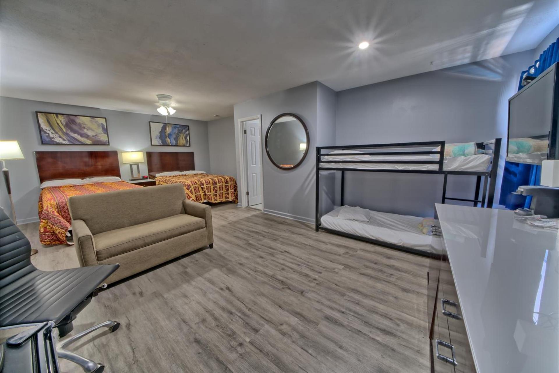 Aqua View Motel photo 44