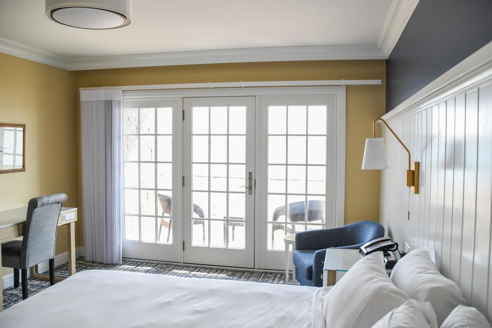 St. Clair Inn photo 40