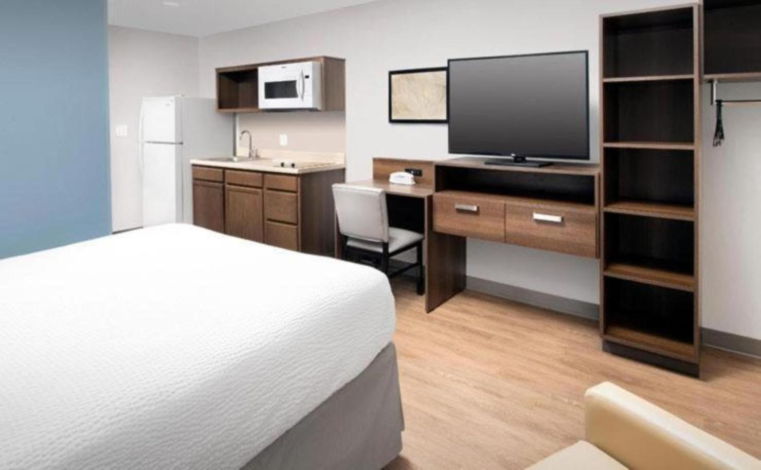 WoodSpring Suites Mesa Chandler photo 29