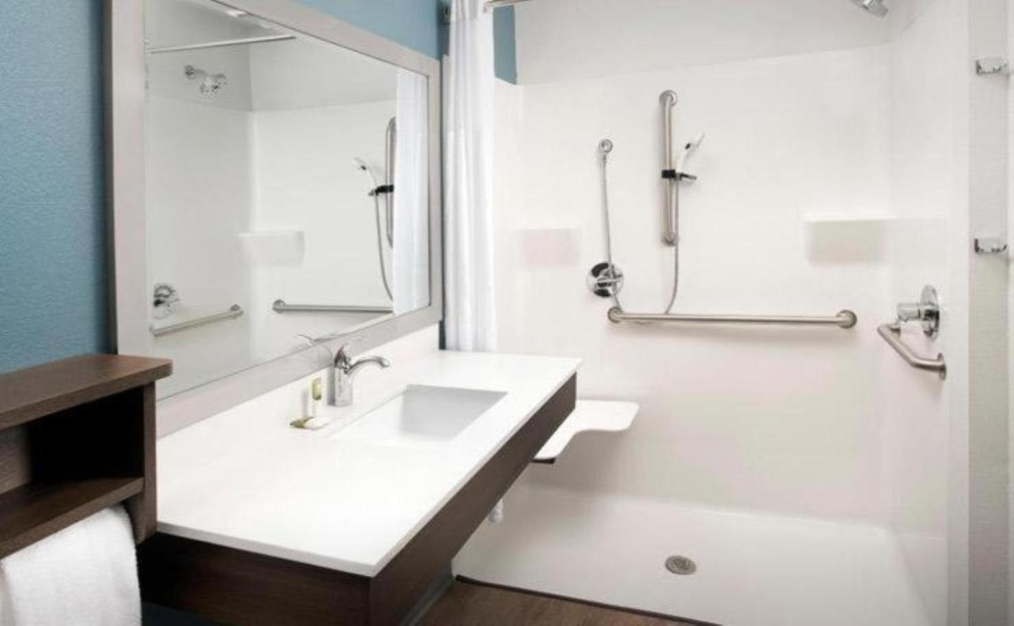 WoodSpring Suites Mesa Chandler photo 31