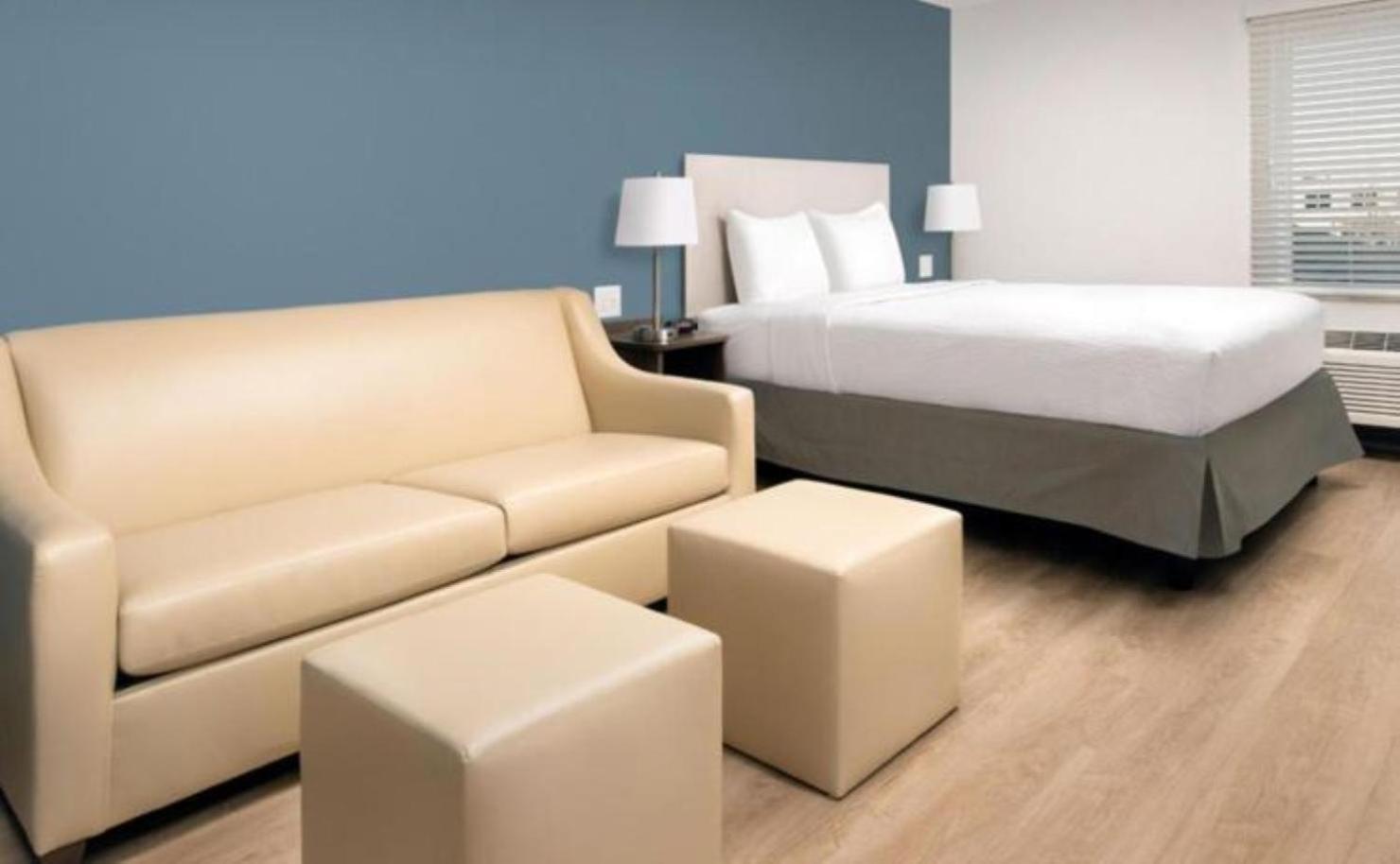 WoodSpring Suites Mesa Chandler photo 36