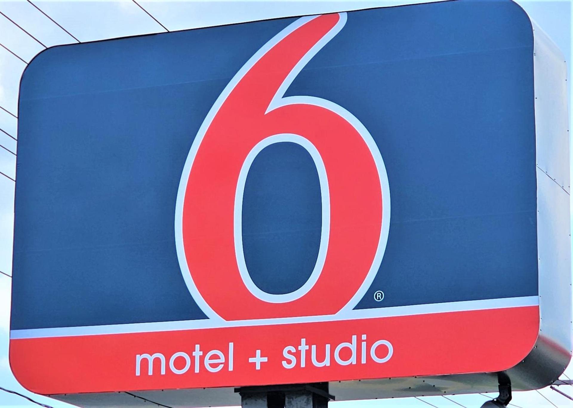 Suites Catonsville MD Baltimore West photo 39