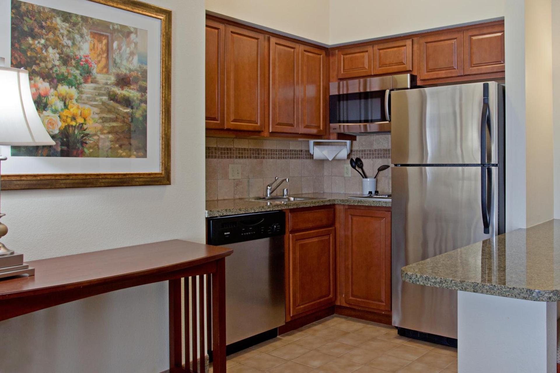 Staybridge Suites Palmdale by IHG photo 2