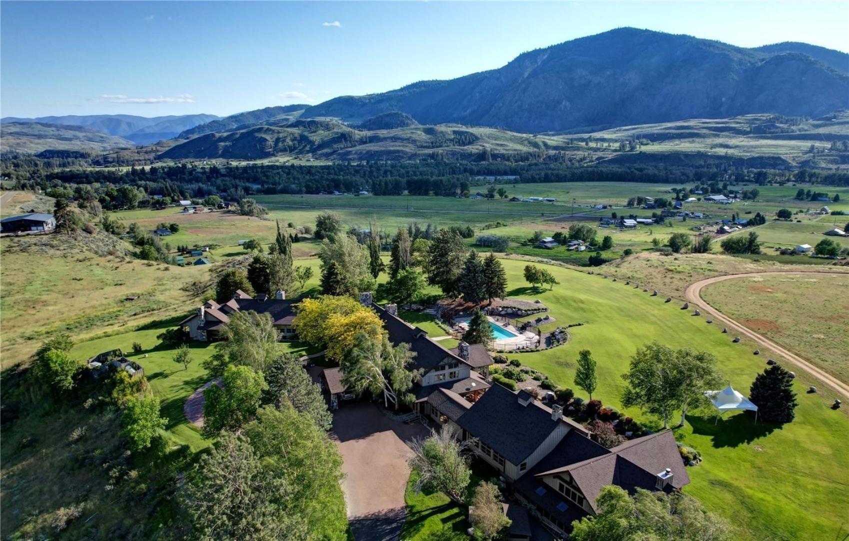 Casia Lodge and Ranch photo 1
