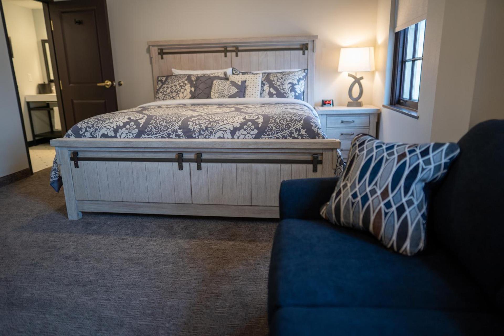 The Alonzo Ward Hotel photo 7